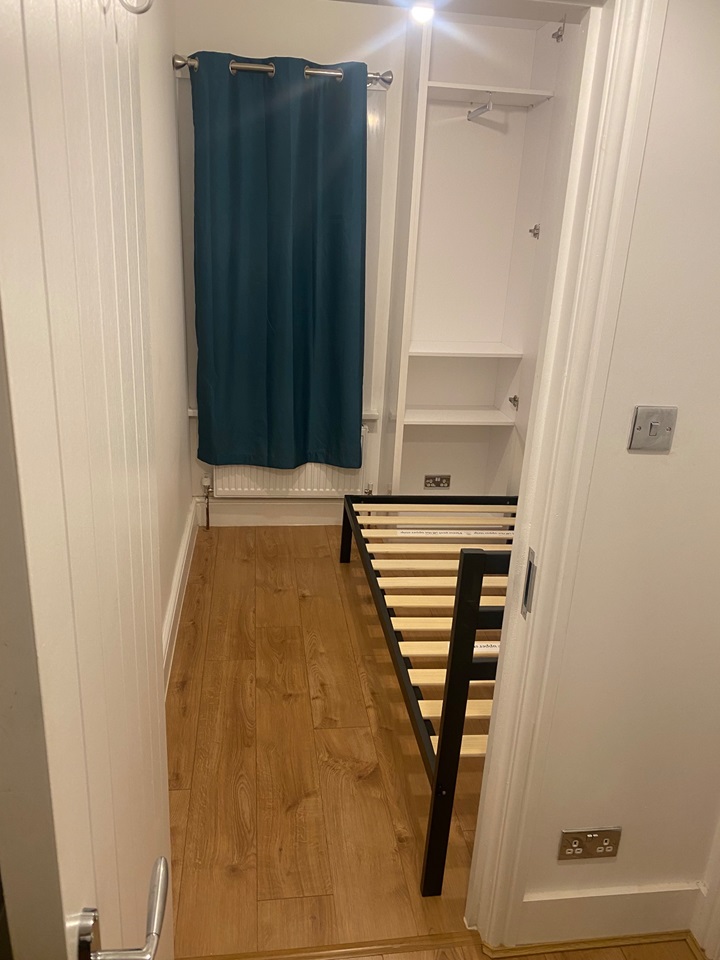 Southall Room in a Shared House, Oswald Road, UB1 To Rent Now for £