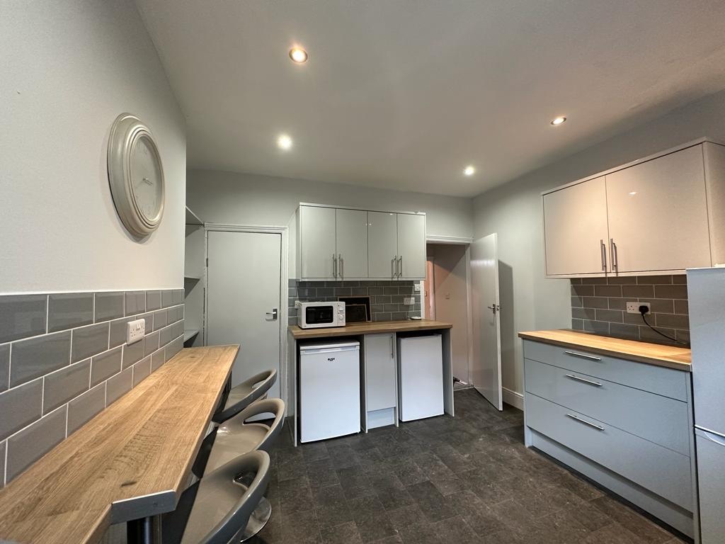 Additional image 4 of 3 Bed Terraced House, Loxley View Road, S10, N1 7GU