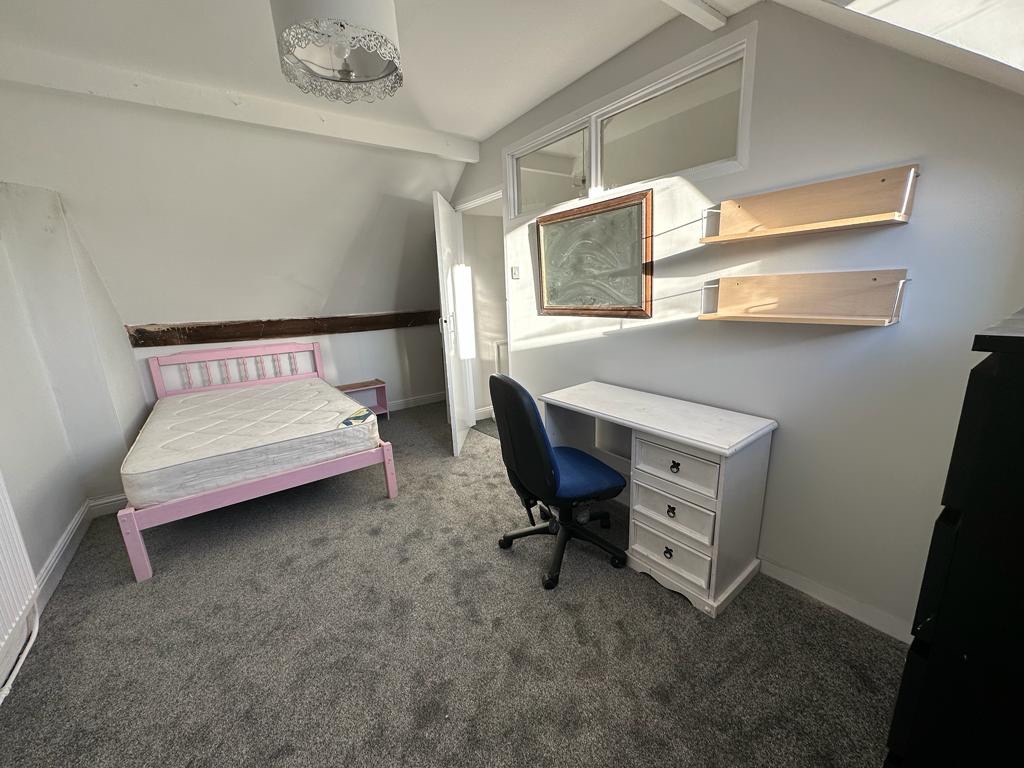 Additional image 11 of 3 Bed Terraced House, Loxley View Road, S10, N1 7GU