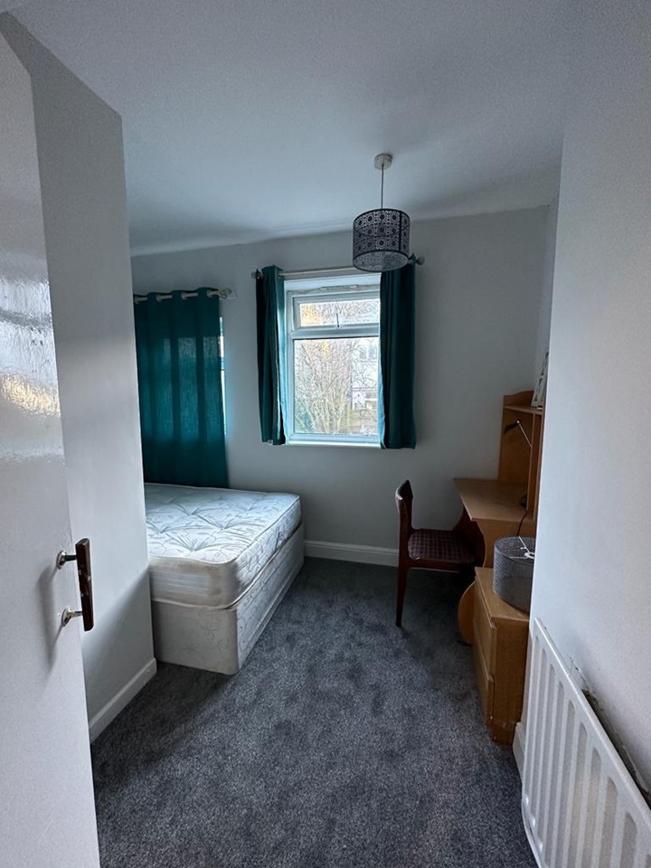 Additional image 12 of 3 Bed Terraced House, Loxley View Road, S10, N1 7GU