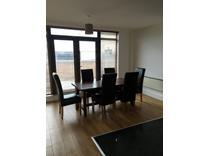 2 Bed Flat, Staten Court, L1