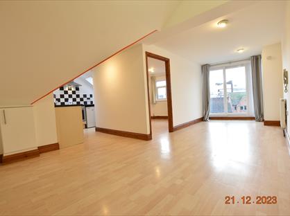 1 Bed Flat, T L House, LU1