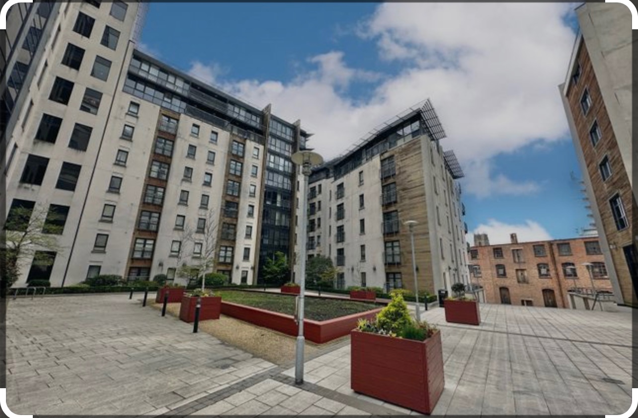 2 Bed Flat, The Atrium, NG2 photo 2