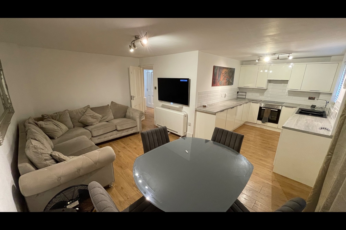 Liverpool 2 Bed Flat, Armstrong Quay, L3 To Rent Now for £1,500.00 p/m