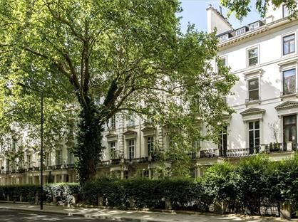 Studio Flat, Westbourne Terrace, W2