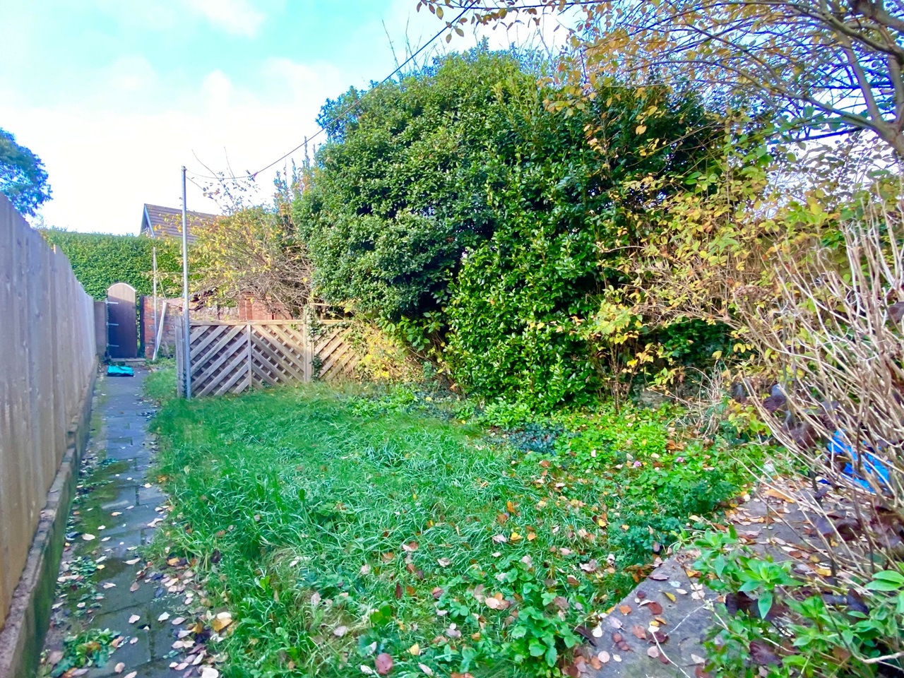 Dinas Powys 1 Bed Flat, Cardiff Road, CF64 To Rent Now for £800.00 p/m