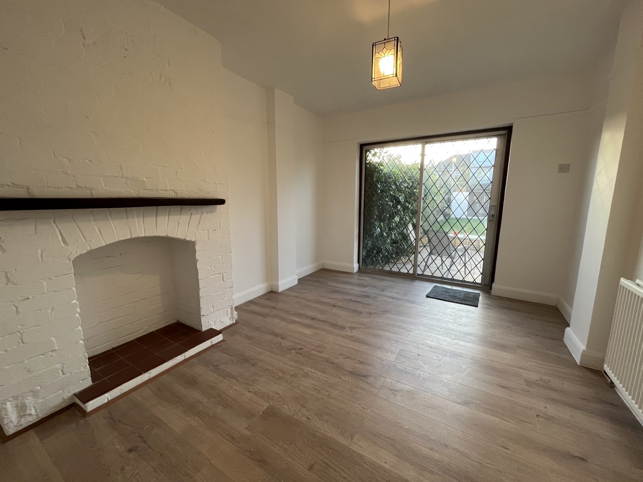 Northolt Room in a Shared House, Hughenden Gardens, UB5 To Rent Now