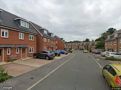 Room in a Shared House, Repton Crescent, RG6
