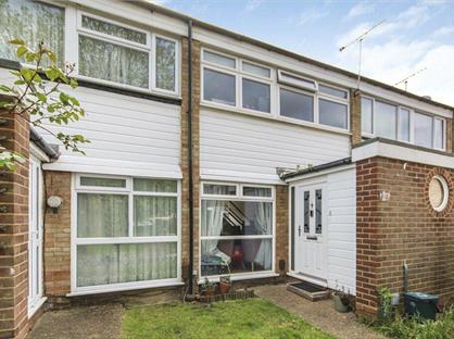 3 Bed Terraced House, Peregrine Road, TW16