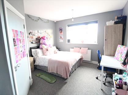 5 Bed Semi-Detached House, Lilac Grove, NG9