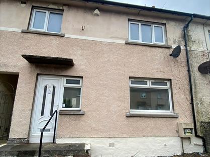 3 Bed Terraced House, Central Avenue, KA22