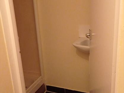 Studio Flat, Geldeston, E5