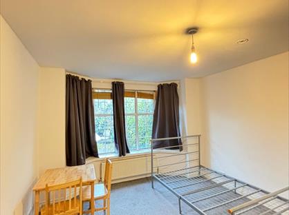 Studio Flat, The Vale, NW11