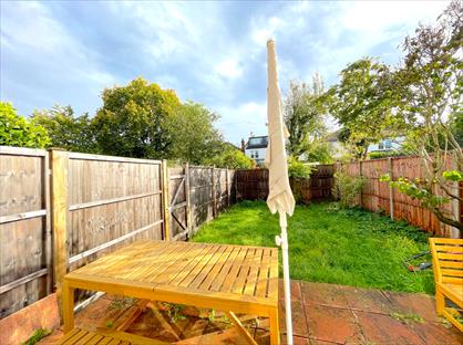 3 Bed Flat, Manor View, N3