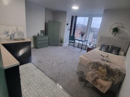 Bedsit, Willson Street, WF17