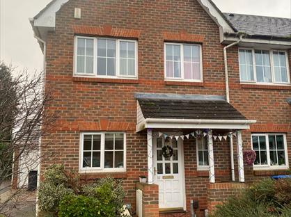 3 Bed Semi-Detached House, Gleeson Mews, KT15