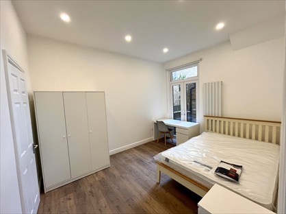 Room in a Shared Flat, Norroy Road, SW15