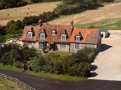 5 Bed Detached House, Brokerswood, BA13