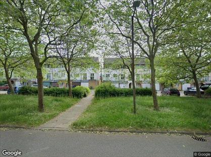 4 Bed Terraced House, Bradwell Common Boulevard, MK13