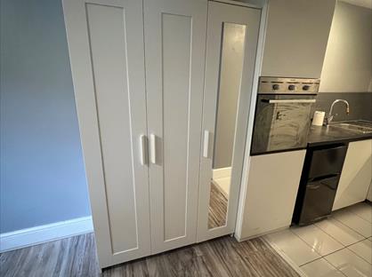 Studio Flat, Reading Road, RG41