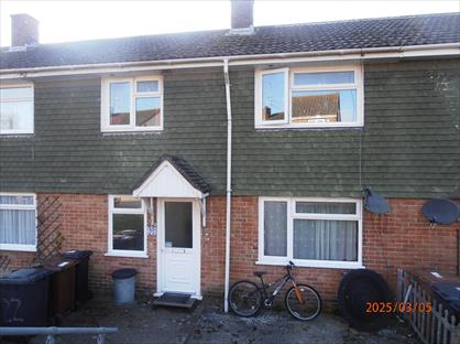 4 Bed Terraced House, Scott Close, SO20