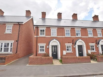 2 Bed End Terrace, Infantry Terrace, CO1
