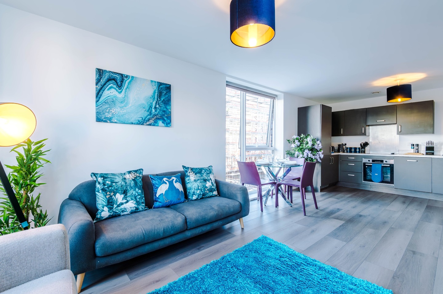 Salford 3 Bed Flat, Bridgewater Point, M5 To Rent Now for £3,000.00 p/m