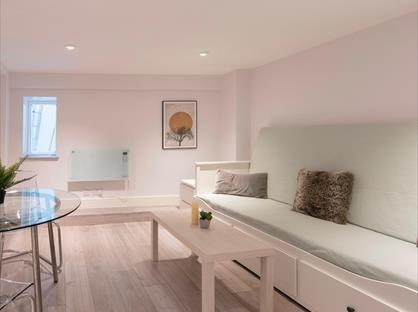 2 Bed Flat, Lithos Road, NW3