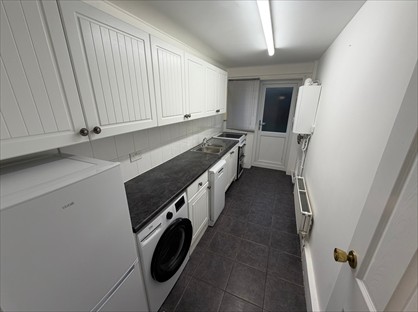 1 Bed Maisonette, Mandeville Road, EN3