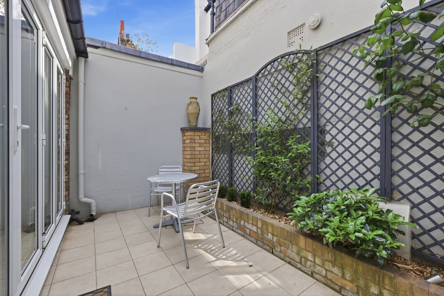 Additional image 17 of 2 Bed Terraced House, Ann's Close, SW1X, N1 7GU