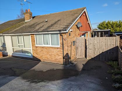 3 Bed Bungalow, Arran Drive, WA6