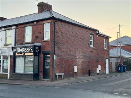 1 Bed Flat, Hough Lane, PR25