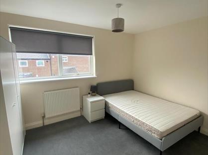 Room in a Shared House, Dulverton Green, LS11