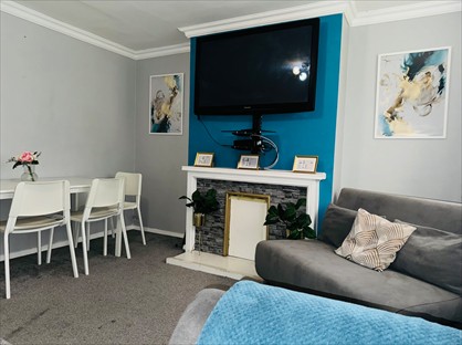 2 Bed Maisonette, Longheath Gardens, CR0