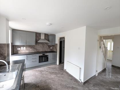 3 bed terraced house for rent in 3 Bed End Terrace, Wellington Drive, RG12