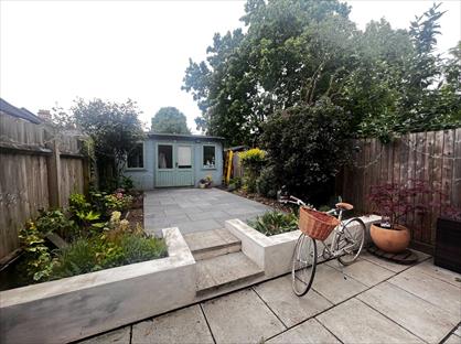 2 Bed Flat, Brownhill Road, SE6