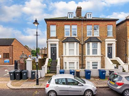 1 Bed Flat, Mattock Lane, W13