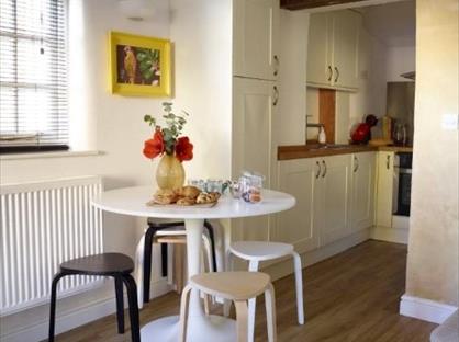 2 Bed Terraced House, Church Street, PE6