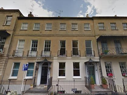 1 Bed Flat, London Road, GL52