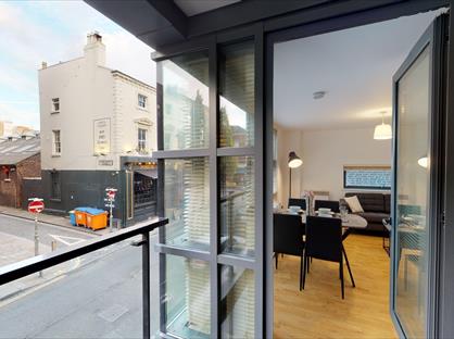 2 Bed Flat, Colquitt Street, L1