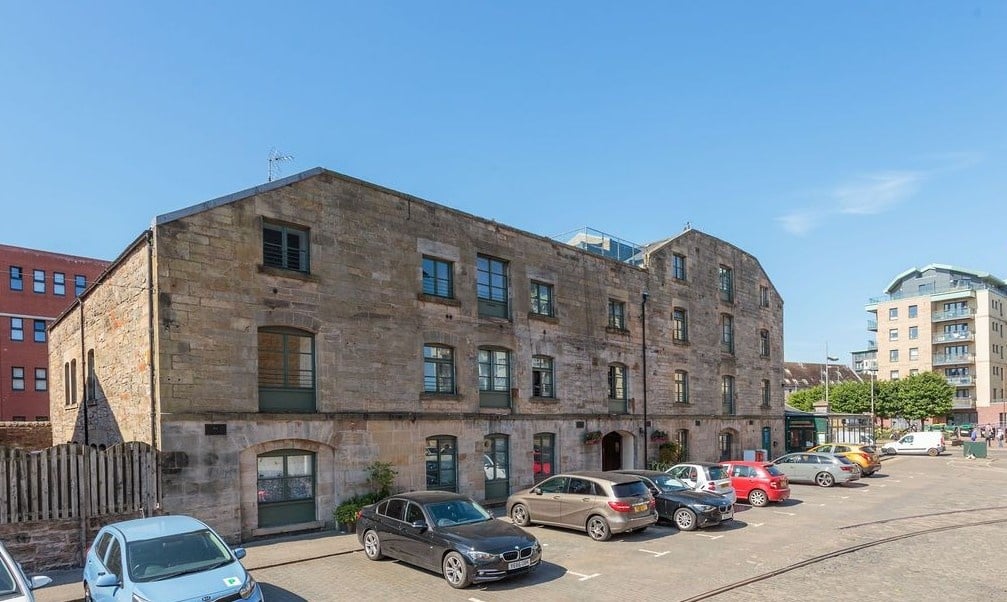 2 Bed Flat, Commercial Street, EH6