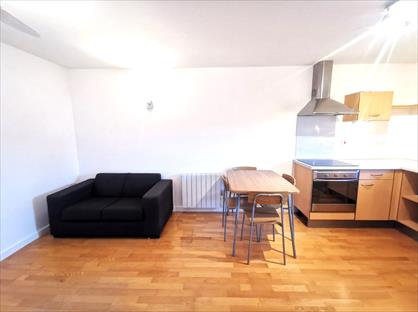 2 Bed Flat, Kennet Walk, RG1