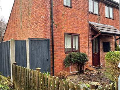 1 Bed End Terrace, Trent Close, WR9