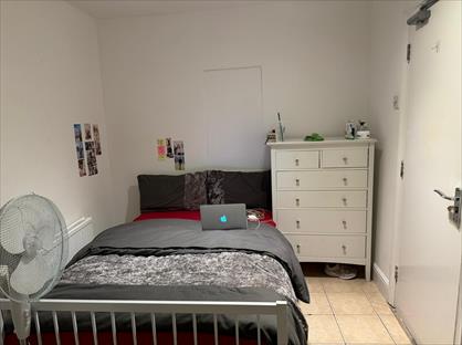 Room in a Shared House, Woodland Terrace, SE7
