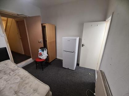 1 Bed Flat, Great Cheetham Street West, M7