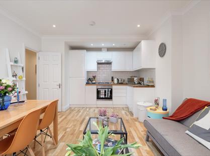 2 Bed Flat, Danbury Street, N1