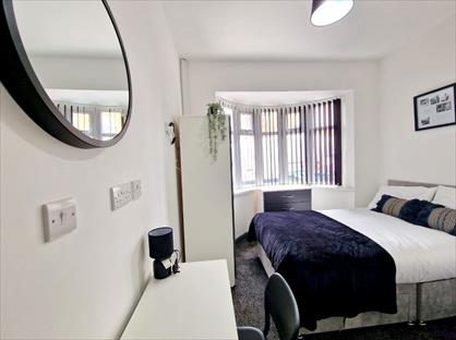 Room in a Shared House, Dunsford Road, B66