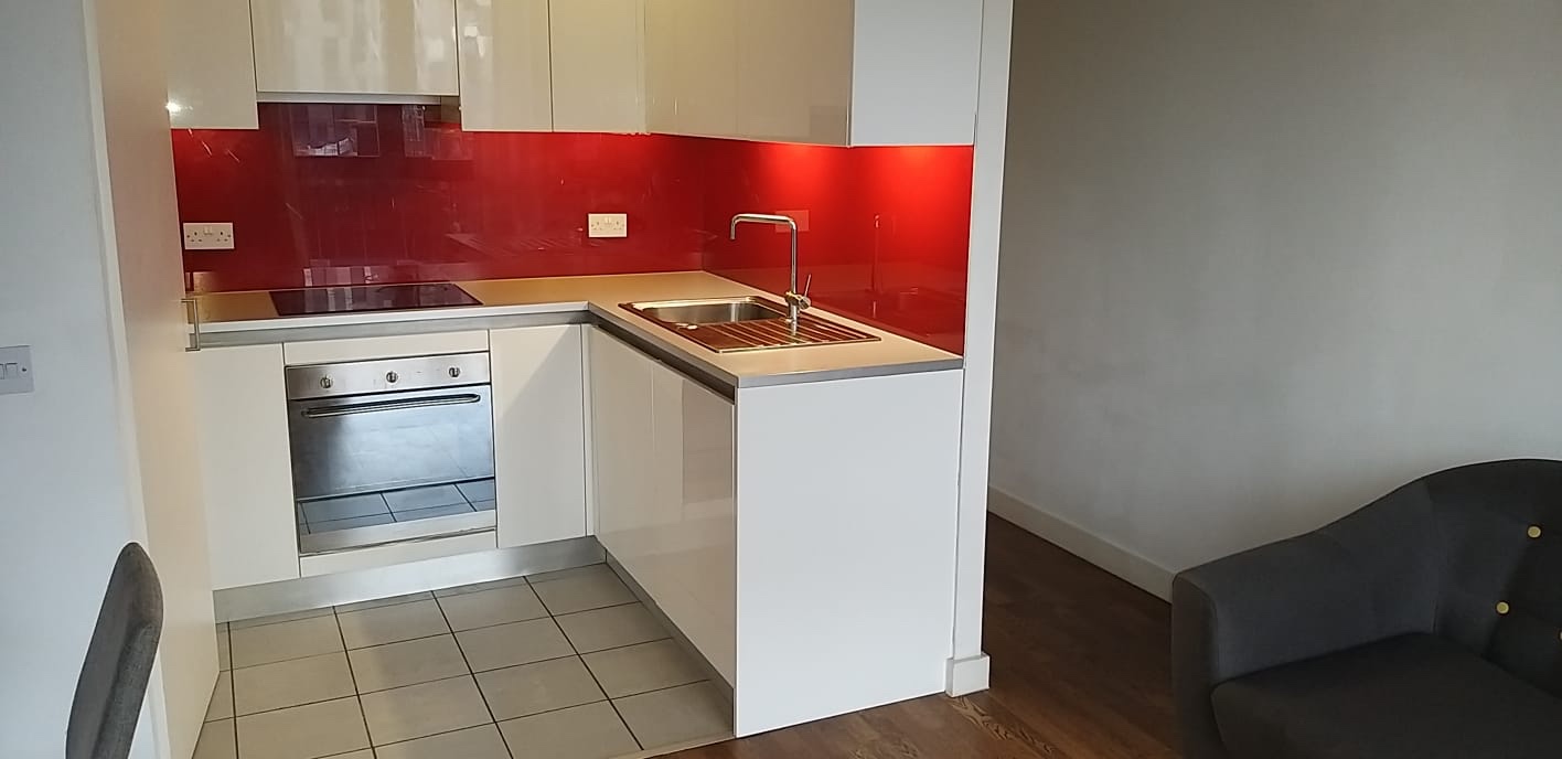 Manchester - 1 Bed Flat, Manchester, M4 - To Rent Now for £825.00 p/m