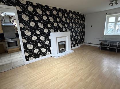 3 Bed Terraced House, Vernon Close, B98