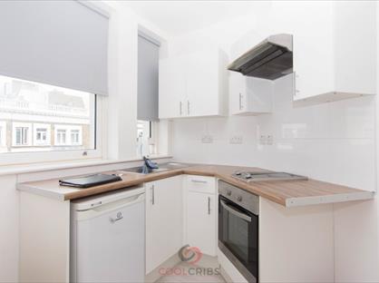 Studio Flat, Warwick Road, SW5